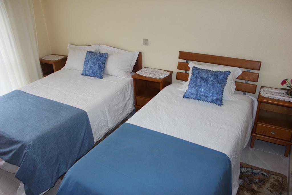 Hospedaria A Primorosa Nazaré Habitación foto